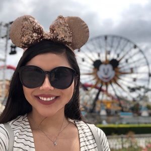 Meet your Posher, Stephanie